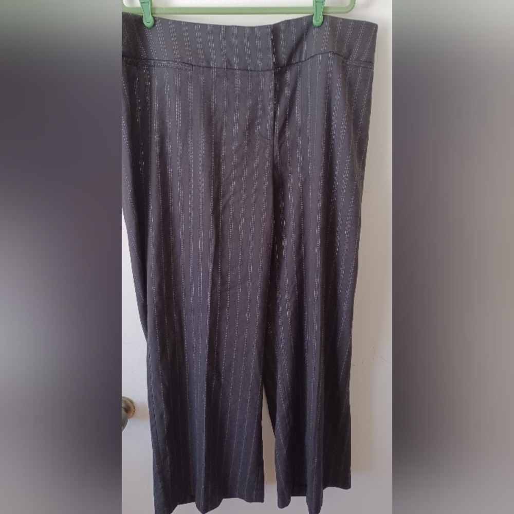 Lane Bryant black wide leg pinstripe slacks size 22